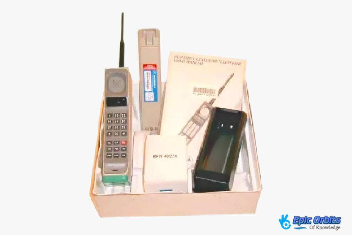 The First Mobile Phone in History